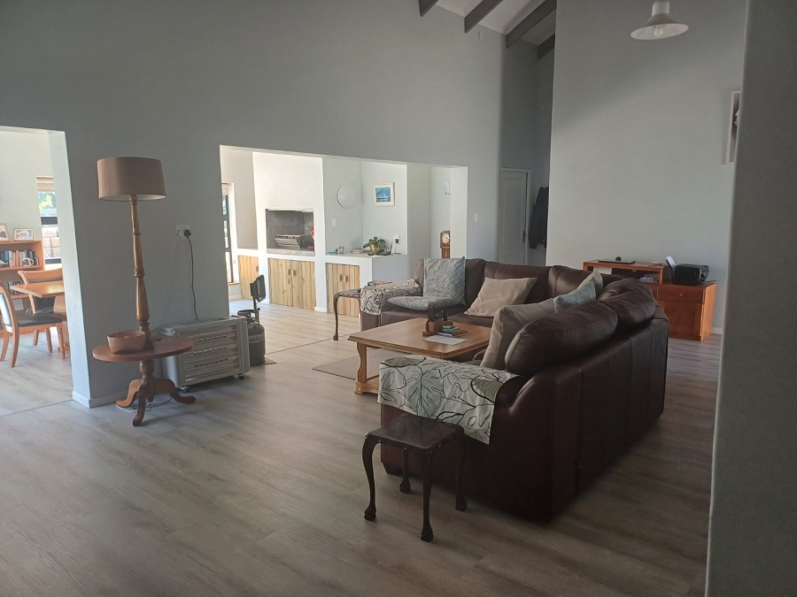 3 Bedroom Property for Sale in Stilbaai Wes Western Cape